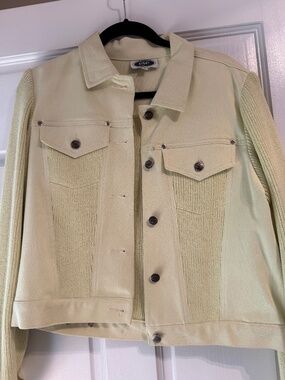 Ladies jean jacket size small